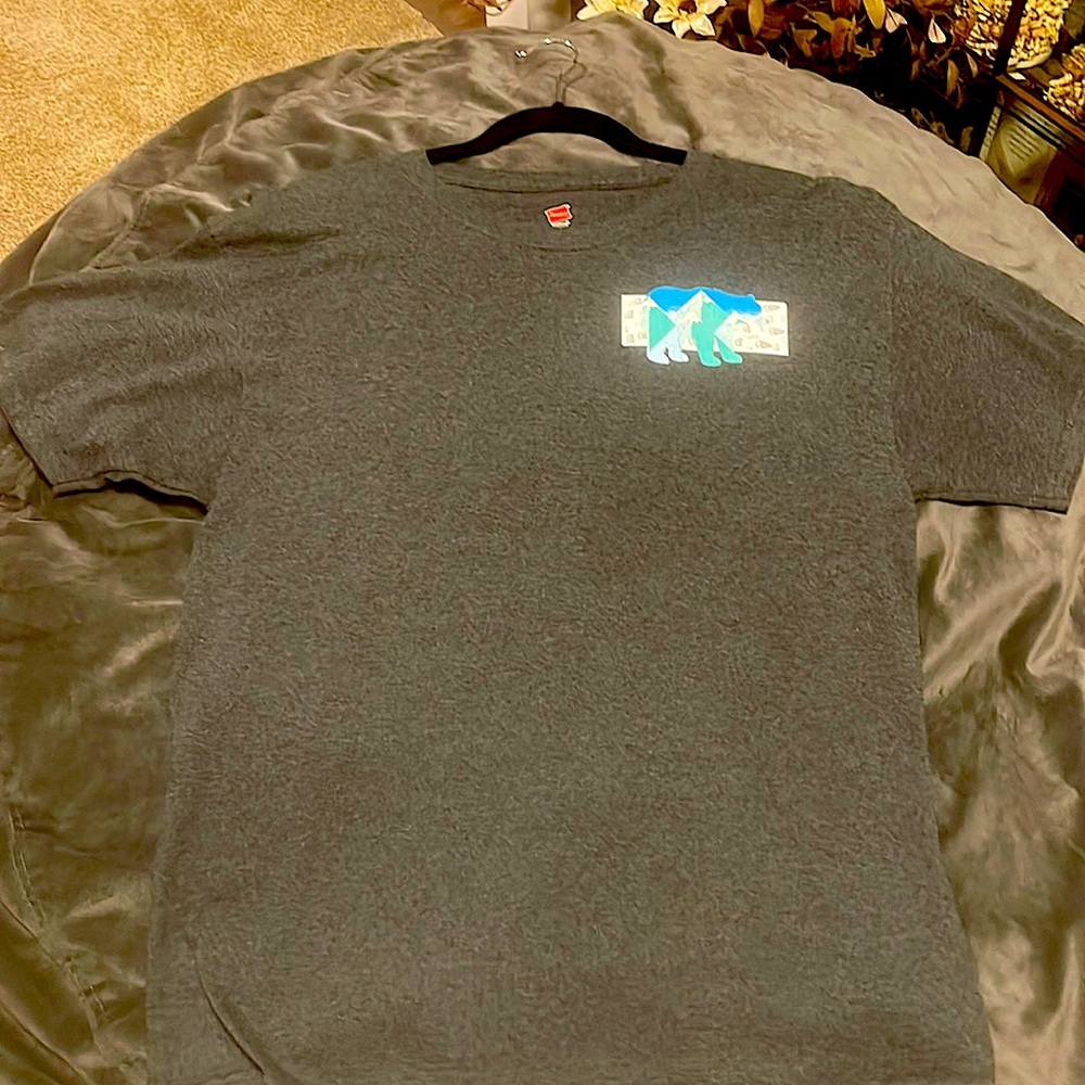 Men’s large short sleeve shirt